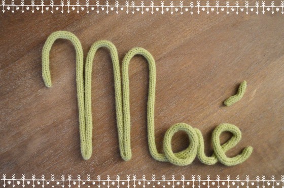 mot enlainés Maé